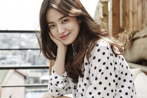 經(jīng)期長(zhǎng)痘怎么辦 月經(jīng)痘痘怎么消除