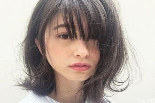 短發(fā)怎樣不會翹 短發(fā)配什么劉海好看 短發(fā)怎樣不會翹 短發(fā)配什么劉海好看