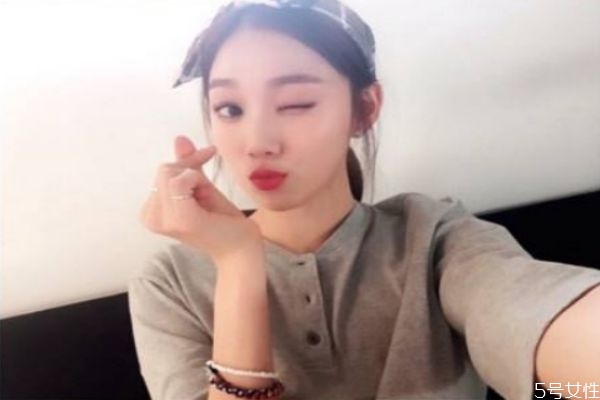 互相暗戀能感覺到嗎 兩個人互相暗戀的特征 互相暗戀能感覺到嗎 兩個人互相暗戀的特征