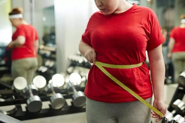 冬天體重為什么比較重 冬天體重增加多少正常 冬天體重為什么比較重 冬天體重增加多少正常