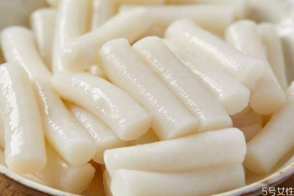 年糕的種類(lèi)有什么呢 年糕是哪里的特產(chǎn)呢