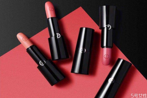 素顏不適合涂什么顏色口紅 素顏適合什么顏色的口紅 素顏不適合涂什么顏色口紅 素顏適合什么顏色的口紅