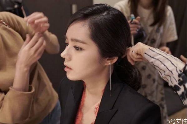 為什么現(xiàn)在的男生都不追女生了 現(xiàn)在男生不追女生了嗎 為什么現(xiàn)在的男生都不追女生了 現(xiàn)在男生不追女生了嗎