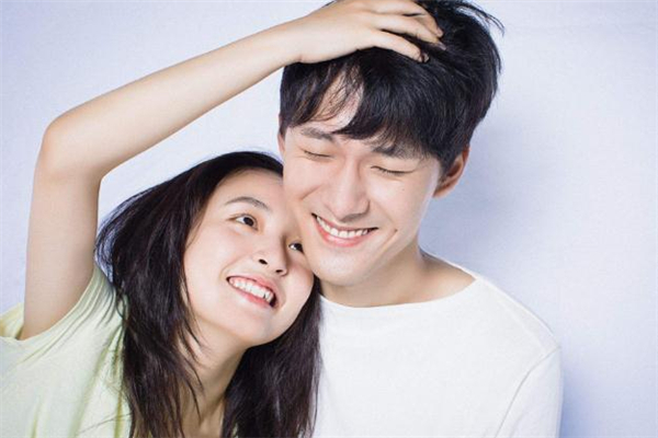 學(xué)霸會(huì)喜歡學(xué)渣女生嗎 有個(gè)學(xué)霸對象是什么體驗(yàn)