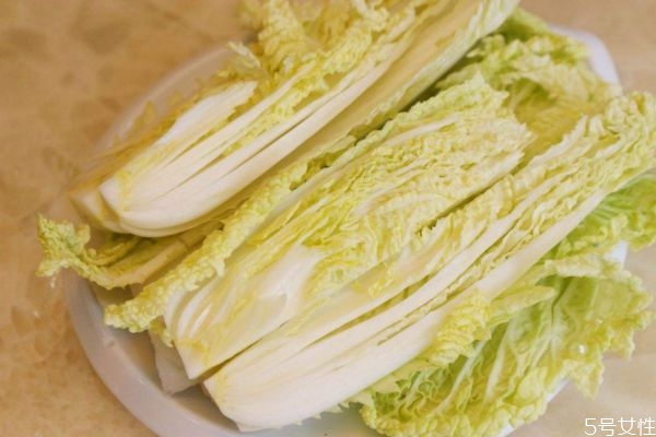 什么是娃娃菜呢 娃娃菜有什么營養(yǎng)價(jià)值呢