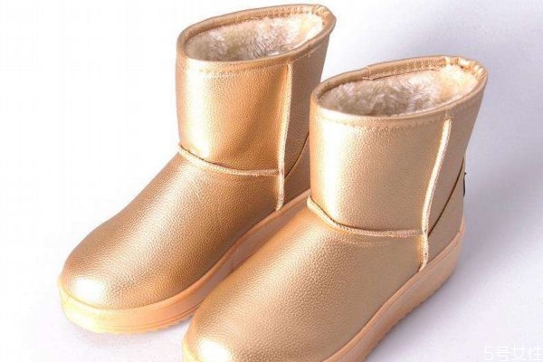 哪個牌子的雪地靴好 雪地靴的品牌推薦 哪個牌子的雪地靴好 雪地靴的品牌推薦