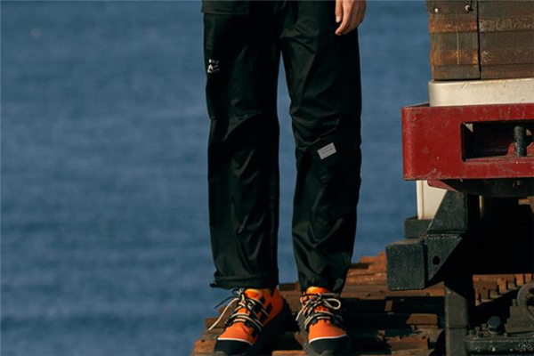 工裝風(fēng)穿什么衣服好 男生工裝風(fēng)搭配指南 工裝風(fēng)穿什么衣服好 男生工裝風(fēng)搭配指南