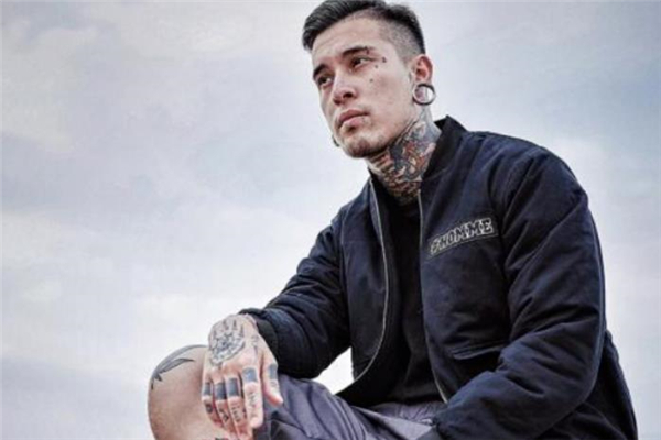 工裝風(fēng)穿什么衣服好 男生工裝風(fēng)搭配指南 工裝風(fēng)穿什么衣服好 男生工裝風(fēng)搭配指南