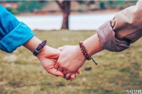 什么樣的妻子該放棄 垃圾老婆的十大表現(xiàn) 什么樣的妻子該放棄 垃圾老婆的十大表現(xiàn)