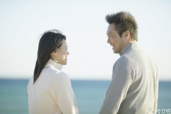 對付不重視你的男人要怎樣 如何對付老公的不在乎 對付不重視你的男人要怎樣 如何對付老公的不在乎