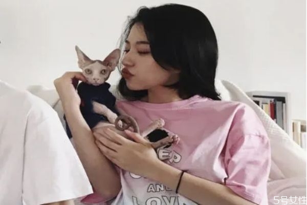 異地戀能走到最后嗎 異地戀每天都要聯(lián)系嗎 異地戀能走到最后嗎 異地戀每天都要聯(lián)系嗎