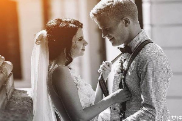 丈夫出軌如何保障權(quán)益 老公出軌如何保護自己 丈夫出軌如何保障權(quán)益 老公出軌如何保護自己