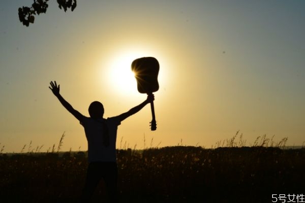 老婆出軌后悔該原諒嗎 老婆出軌的表現(xiàn) 老婆出軌后悔該原諒嗎 老婆出軌的表現(xiàn)