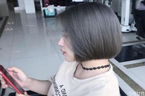 鉛筆灰發(fā)色適合黃皮膚嗎 鉛筆灰適合什么膚色 鉛筆灰發(fā)色適合黃皮膚嗎 鉛筆灰適合什么膚色