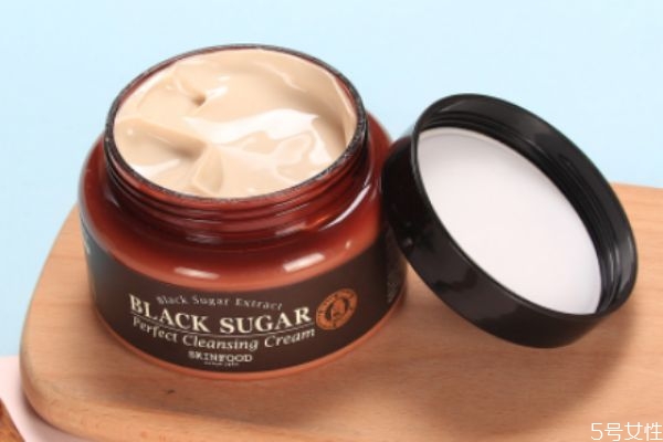 清潔霜能天天用嗎 清潔霜適合什么膚質(zhì) 清潔霜能天天用嗎 清潔霜適合什么膚質(zhì)