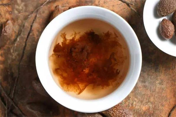 胖大?？梢蕴焯旌葐?胖大海隔夜還能喝嗎