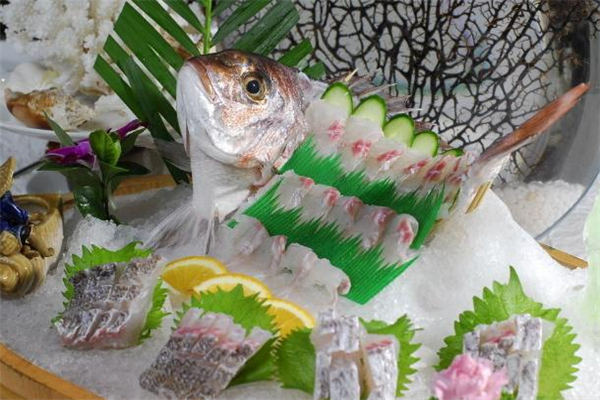 加吉魚(yú)不能和什么一起吃 加吉魚(yú)適合什么人吃