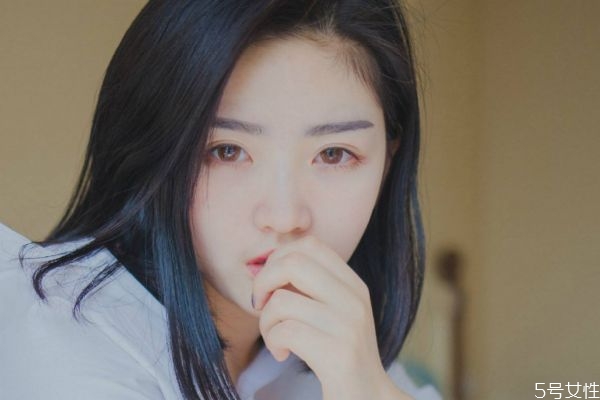 女生如何談戀愛(ài) 女生談戀愛(ài)的方法