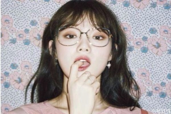 怎么護理中性皮膚 如何保養(yǎng)中性皮膚 怎么護理中性皮膚 如何保養(yǎng)中性皮膚