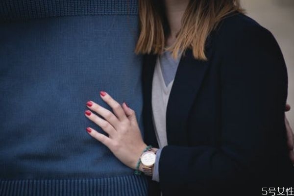 如何用真心挽回老公 如何挽回老公的感情 如何用真心挽回老公 如何挽回老公的感情