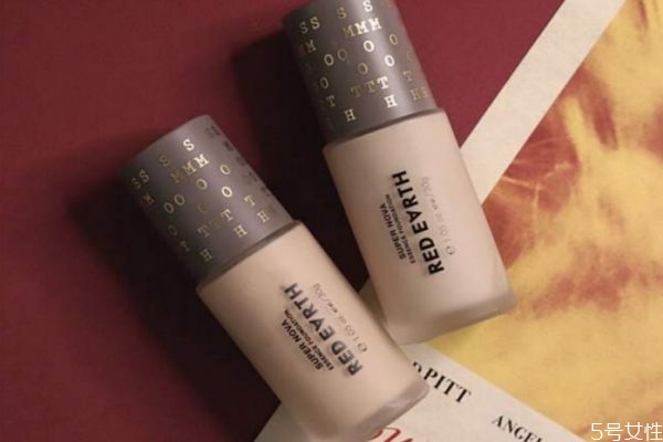 紅地球粉底液哪個(gè)國(guó)的 紅地球粉底液適合哪個(gè)皮膚