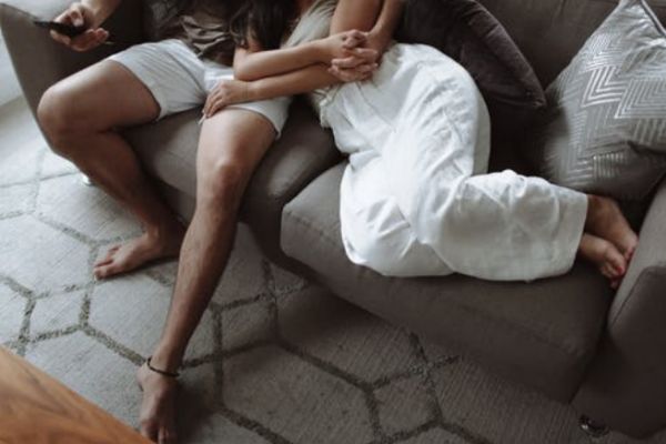 面對(duì)冷暴力該怎么解決 聰明的女人對(duì)付冷暴力的男人