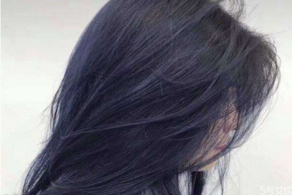 染頭發(fā)打蠟起什么作用 染頭發(fā)打蠟能保持多久