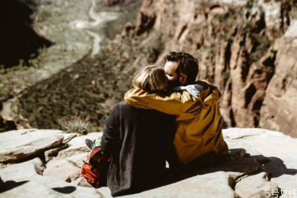 男人睡小三會越睡越愛嗎 小三不讓男人回家碰老婆 男人睡小三會越睡越愛嗎 小三不讓男人回家碰老婆