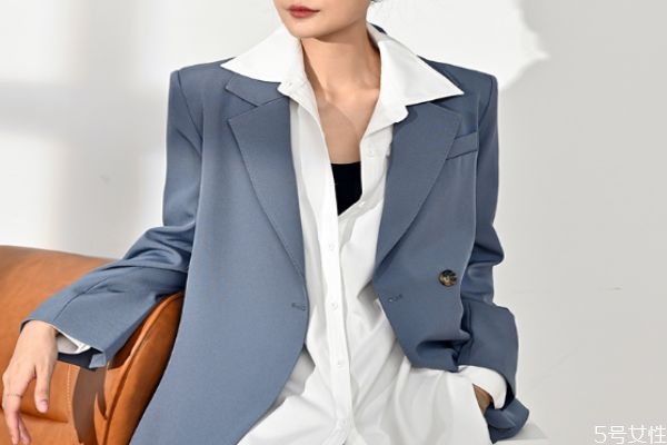 衣服領子愛臟怎么預防 白襯衫領子不臟小竅門 衣服領子愛臟怎么預防 白襯衫領子不臟小竅門