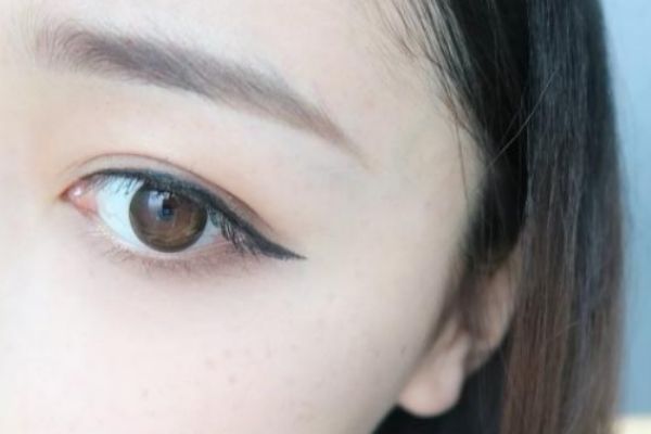 內(nèi)雙畫什么眼妝好看 內(nèi)雙眼妝應該怎么畫