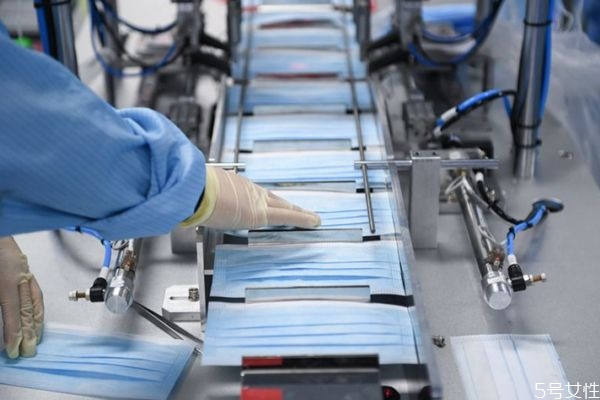 戴口罩起霧怎么辦 冬天戴口罩眼鏡不起霧的方法 戴口罩起霧怎么辦 冬天戴口罩眼鏡不起霧的方法