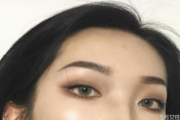 隱形眼鏡能帶12小時嗎 戴美瞳好嗎 隱形眼鏡能帶12小時嗎 戴美瞳好嗎