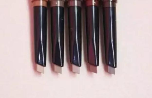 眉筆可以畫(huà)發(fā)際線(xiàn)嗎 眉筆可以不洗嗎 眉筆可以畫(huà)發(fā)際線(xiàn)嗎 眉筆可以不洗嗎