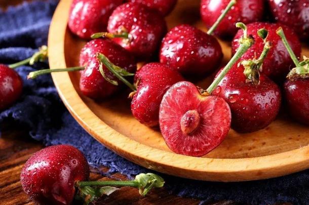 四月是什么水果的季節(jié) 四月份吃什么水果應(yīng)季 四月是什么水果的季節(jié) 四月份吃什么水果應(yīng)季