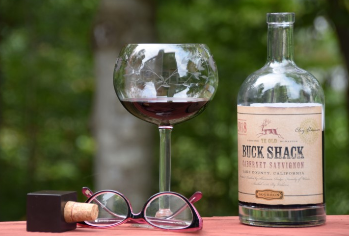 紅酒不醒酒直接喝會(huì)怎樣 紅酒都需要醒酒嗎 紅酒不醒酒直接喝會(huì)怎樣 紅酒都需要醒酒嗎