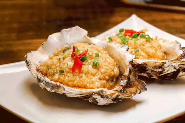 生蠔里面的肉全部可以吃嗎 生蠔的肉都能吃嗎有沒(méi)有里面垃圾 生蠔里面的肉全部可以吃嗎 生蠔的肉都能吃嗎有沒(méi)有里面垃圾