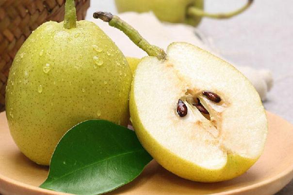 梨子有點(diǎn)爛了可以吃嗎 吃了爛梨子會(huì)怎樣 梨子有點(diǎn)爛了可以吃嗎 吃了爛梨子會(huì)怎樣