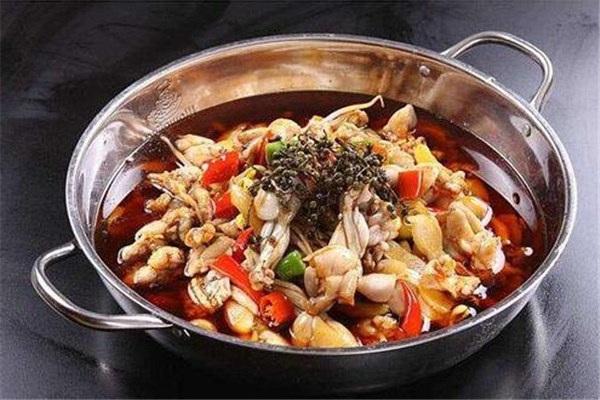 牛蛙怎么處理 牛蛙怎么做好吃 牛蛙怎么處理 牛蛙怎么做好吃