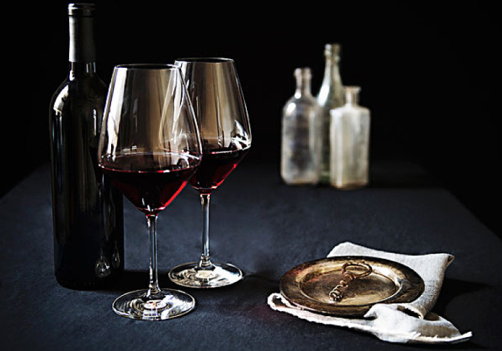 自制葡萄酒保質(zhì)期多長(zhǎng)時(shí)間 自制葡萄酒存放三年時(shí)間長(zhǎng)了還能喝嗎 自制葡萄酒保質(zhì)期多長(zhǎng)時(shí)間 自制葡萄酒存放三年時(shí)間長(zhǎng)了還能喝嗎