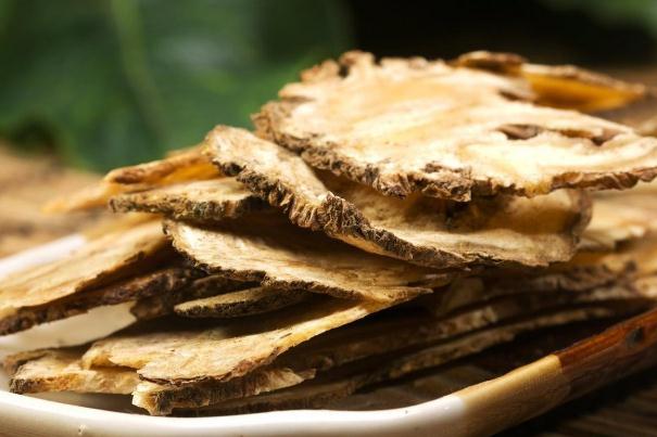 當歸泡腳的功效及禁忌 當歸泡腳的注意事項 當歸泡腳的功效及禁忌 當歸泡腳的注意事項