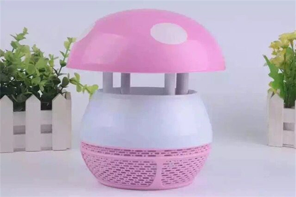 滅蚊燈要一直充電嗎 滅蚊燈一直開著會(huì)有危險(xiǎn)嗎 滅蚊燈要一直充電嗎 滅蚊燈一直開著會(huì)有危險(xiǎn)嗎