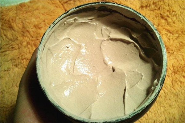 清潔面膜用手涂還是用刷子 清潔面膜的正確使用方法 清潔面膜用手涂還是用刷子 清潔面膜的正確使用方法