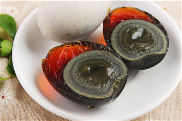 皮蛋含有鉛嗎 皮蛋對(duì)人體有沒(méi)有害