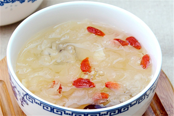 銀耳湯沒(méi)有出膠怎么辦 銀耳湯怎么煮才粘稠