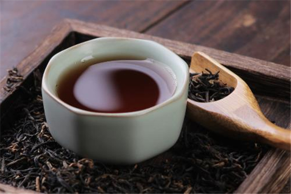 紅茶喝了會(huì)睡不著嗎 紅茶會(huì)失眠嗎 紅茶喝了會(huì)睡不著嗎 紅茶會(huì)失眠嗎