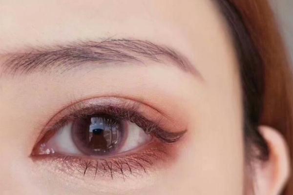 美瞳的日拋月拋年拋是什么意思 新手怎么戴美瞳 美瞳的日拋月拋年拋是什么意思 新手怎么戴美瞳