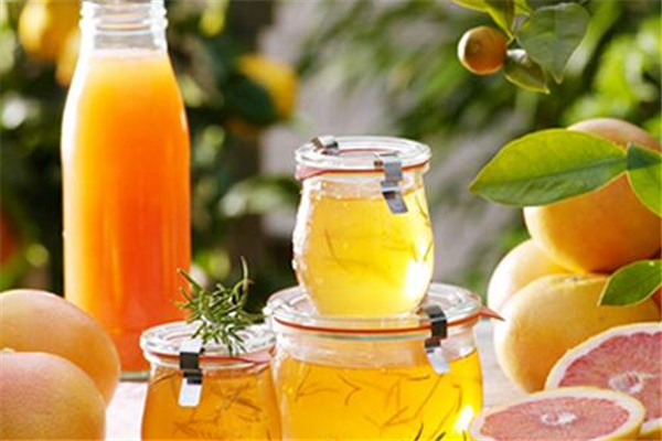 蜂蜜柚子茶上火還是降火 蜂蜜柚子茶的正確喝法 蜂蜜柚子茶上火還是降火 蜂蜜柚子茶的正確喝法