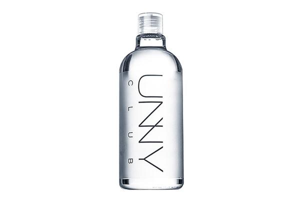 unny定妝噴霧有成膜劑嗎 unny是哪個(gè)國家的牌子