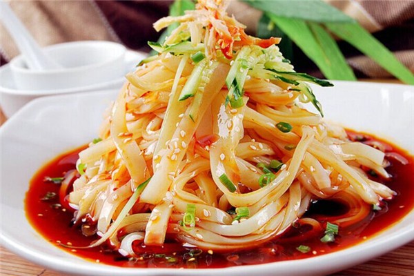 涼皮怎么制作 涼皮調(diào)料汁最詳細的配方