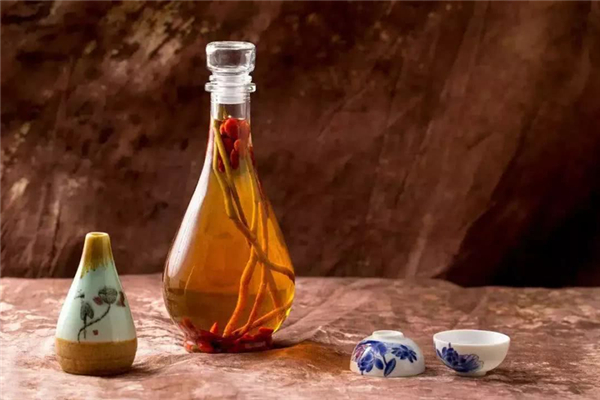 藥酒一天喝多少最佳 藥酒一天中什么時候喝最好 藥酒一天喝多少最佳 藥酒一天中什么時候喝最好